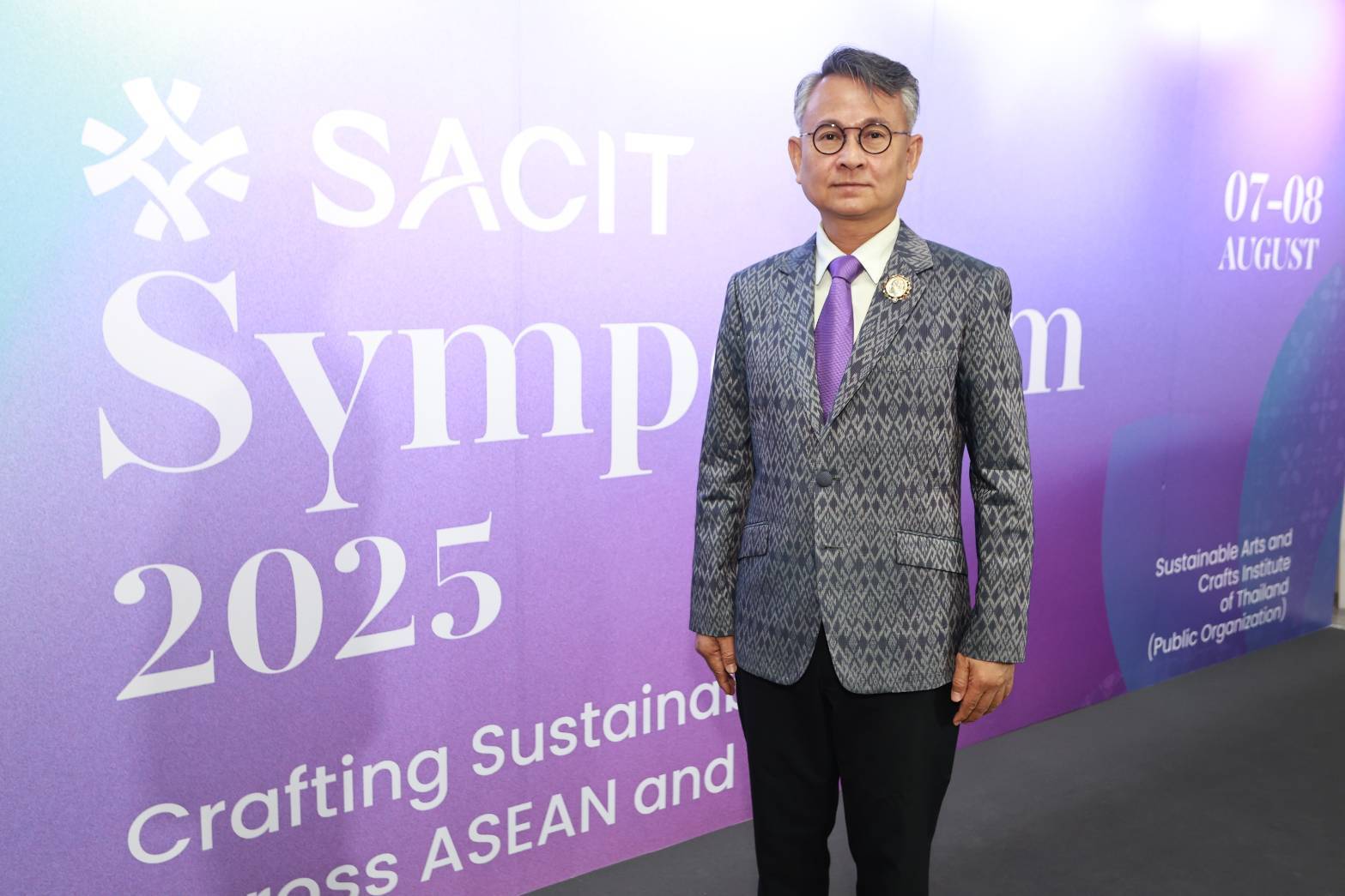 1757679645180613.jpg 10.jpg